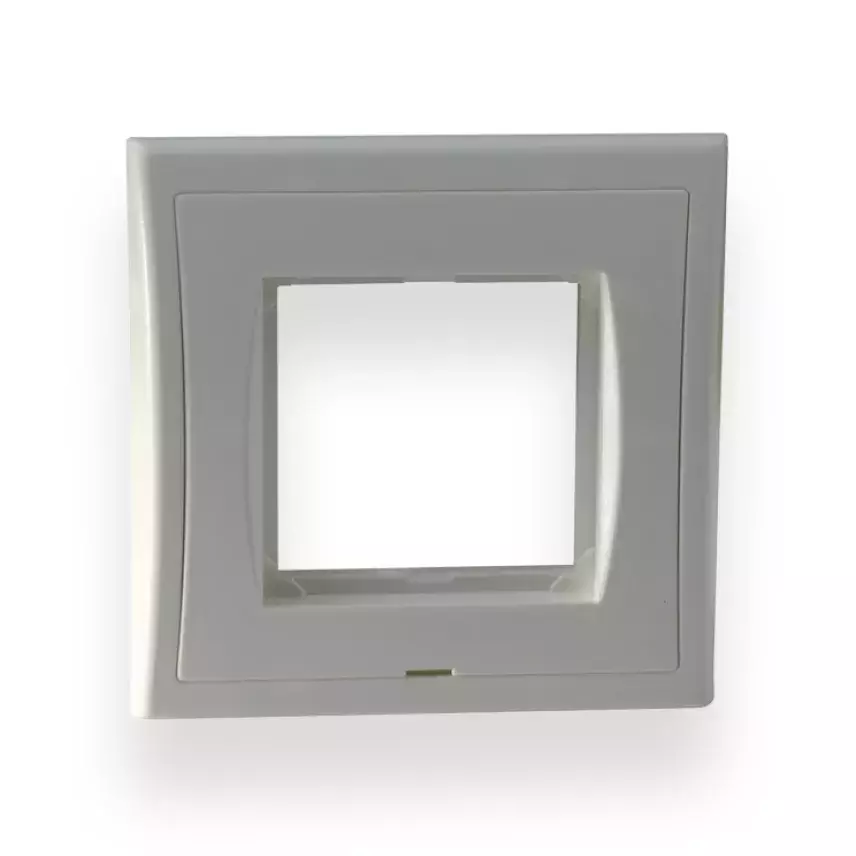 European Mounting Hardware for LANmark