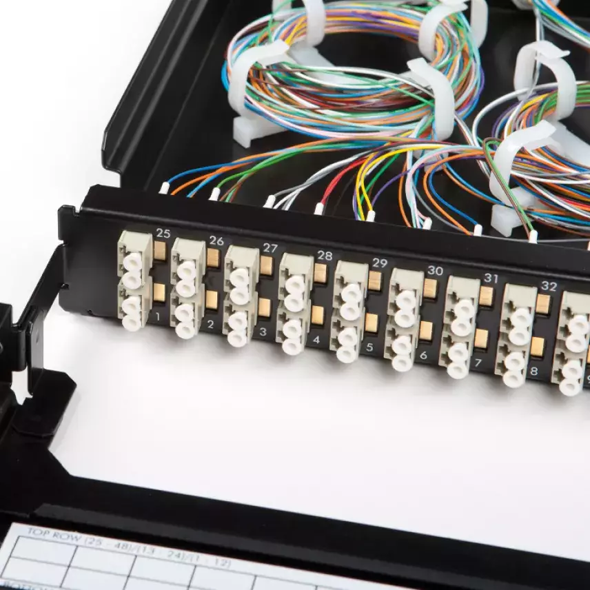 LANsense Sliding Patch panel