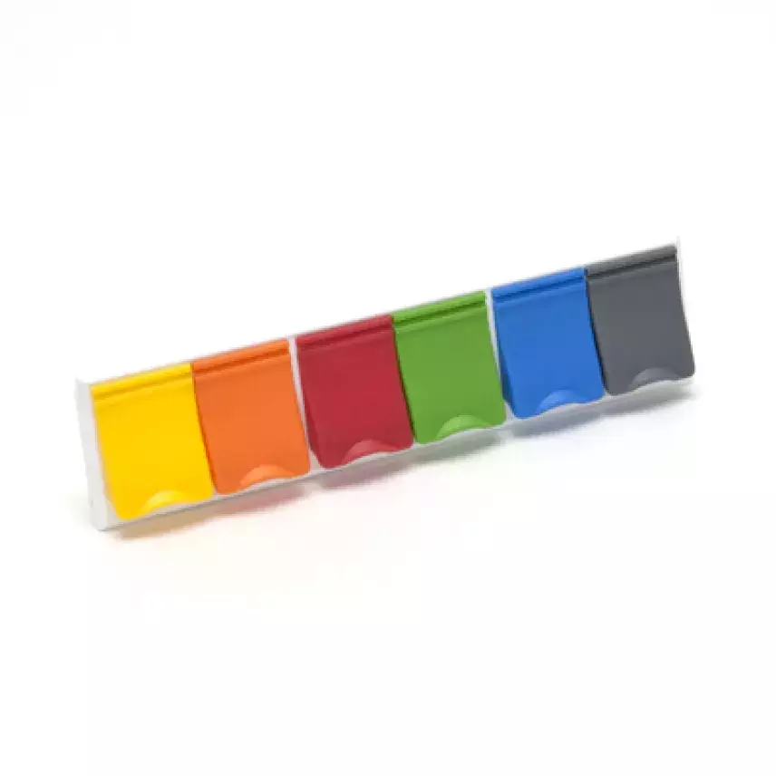 Coloured shutters