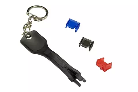 Keys and Clips 01